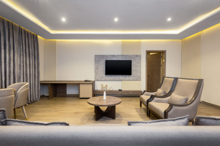 CheckInn Garki By Grand Bezer Presidential Suite (2)